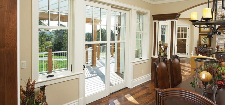 Side Glass Gate Installation Cost in Pico Rivera, CA